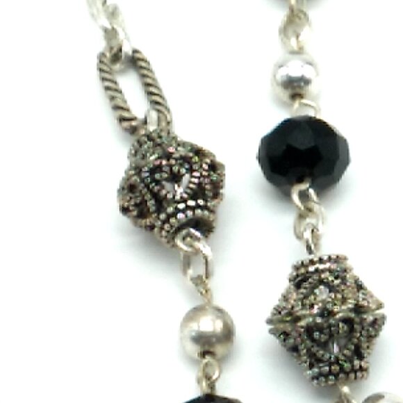 Fleur-De-Lis Filigree Pendant Beaded Necklace - Picture 8 of 14